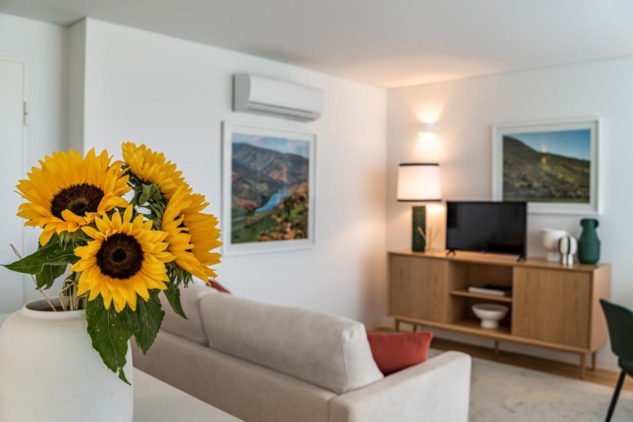 Bonfim Living - Great Location, Al Fresco Dining And Free Private Parking Apartment Porto Ngoại thất bức ảnh